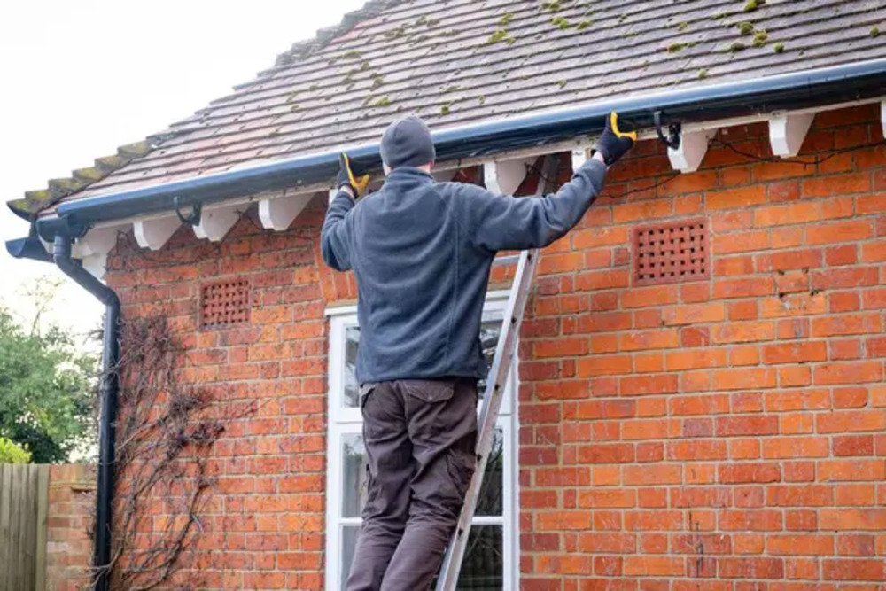 Gutter Maintenance and Gutter Repair