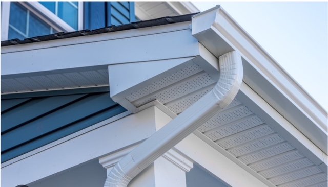 How to Choose the Right Gutter Installation Company in Columbia, SC: 7 Essential Questions to Ask